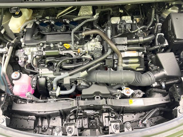 TOYOTA SIENTA HYBRID 2025 Image 31