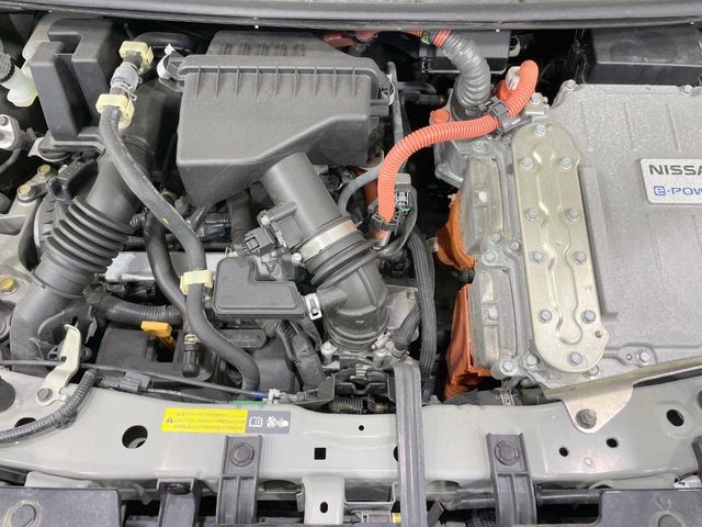 NISSAN NOTE 2018 Image 31