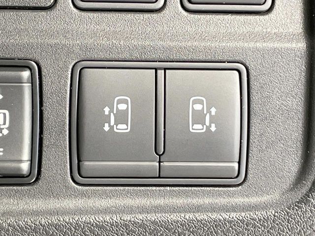 NISSAN SERENA  S-HYBRID 2017 Image 31