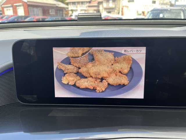 MERCEDES BENZ EQC 2023 Image 31