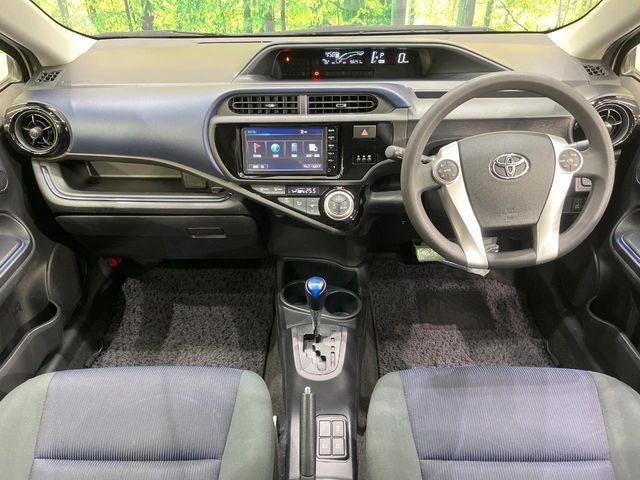 TOYOTA AQUA 2015 Image 31