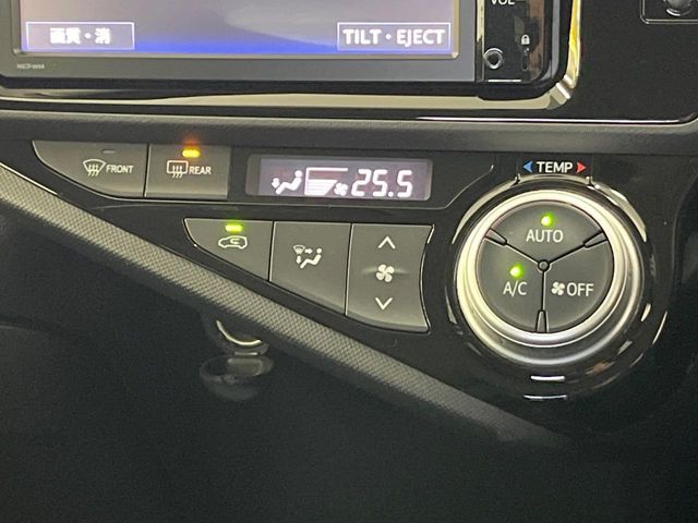 TOYOTA AQUA 2015 Image 31