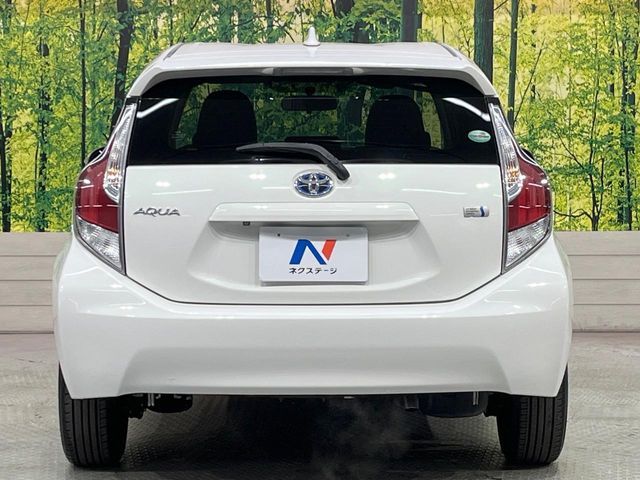 TOYOTA AQUA 2015 Image 31