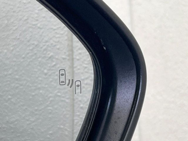 TOYOTA PRIUS 2022 Image 31