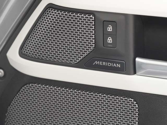 ROVER DEFENDER 2021 Image 31