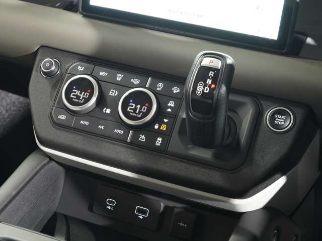 ROVER DEFENDER 2021 Image 31