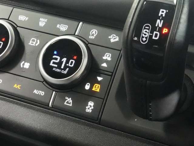 ROVER DEFENDER 2024 Image 31