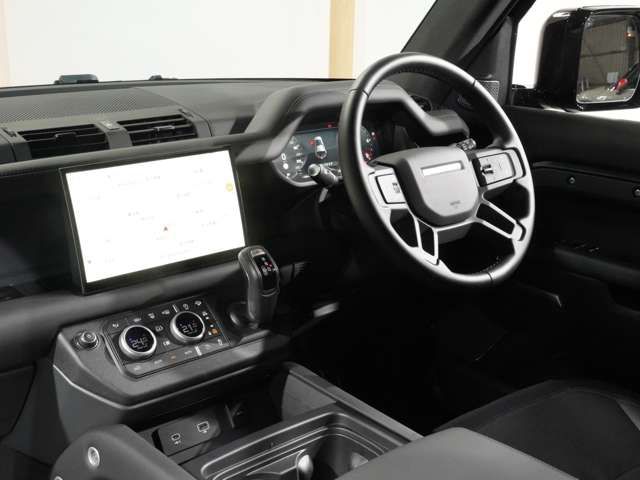 ROVER DEFENDER 2024 Image 31