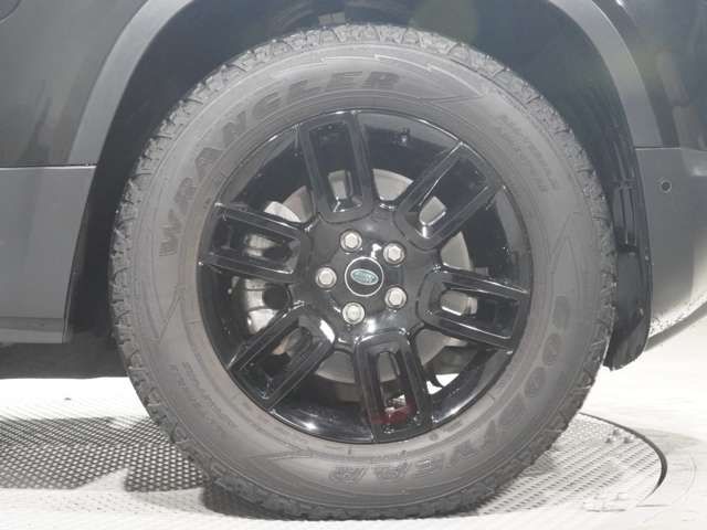 ROVER DEFENDER 2020 Image 31