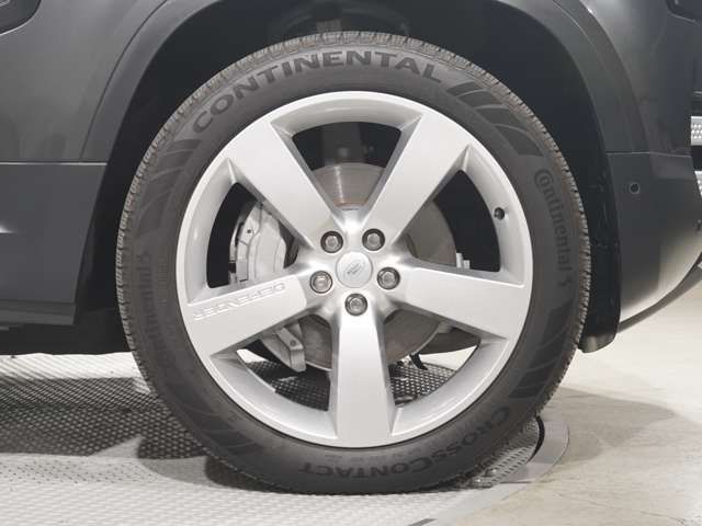 ROVER DEFENDER 2023 Image 31