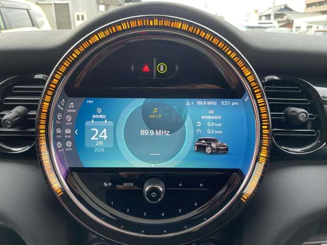 BMW MINI COOPER SD 5DOOR 2022 Image 31