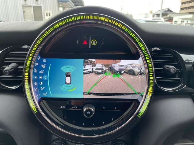 BMW MINI COOPER SD 5DOOR 2022 Image 31