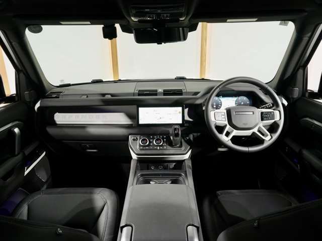 ROVER DEFENDER 2024 Image 31