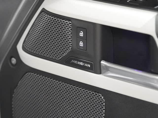 ROVER DEFENDER 2024 Image 31