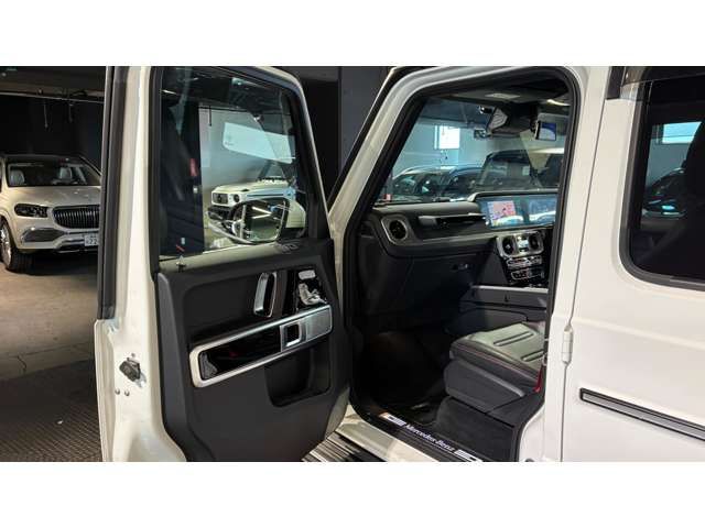 MERCEDES BENZ G CLAS 2022 Image 31