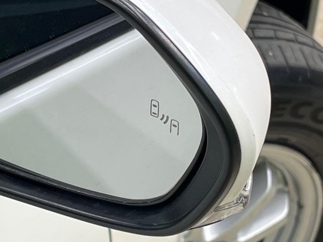 TOYOTA PRIUS 2016 Image 31