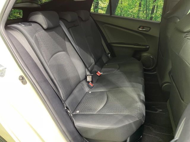 TOYOTA PRIUS 2016 Image 31