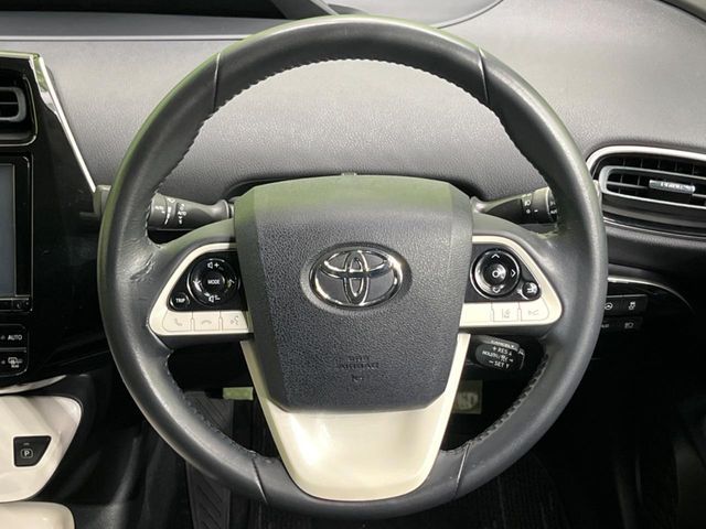 TOYOTA PRIUS 2016 Image 31