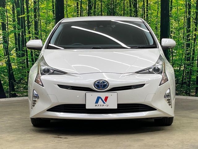 TOYOTA PRIUS 2016 Image 31