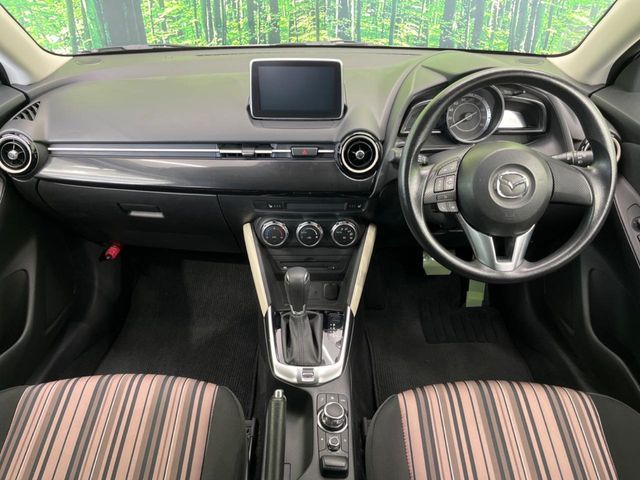 MAZDA DEMIO 2015 Image 31