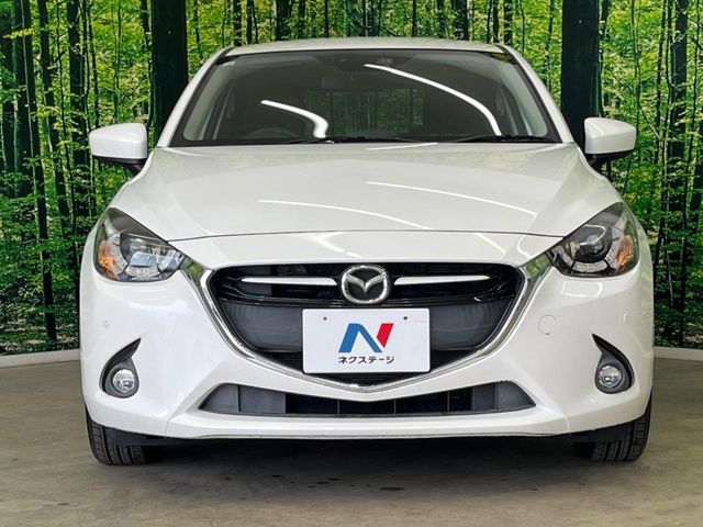 MAZDA DEMIO 2015 Image 31