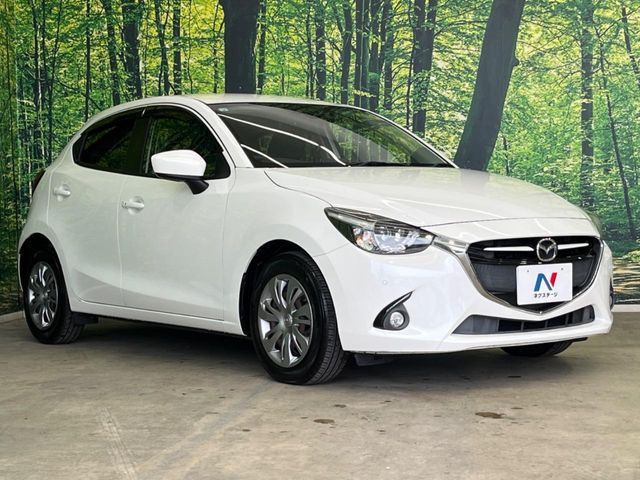 MAZDA DEMIO 2015 Image 31