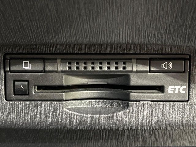 TOYOTA PRIUS 2015 Image 31