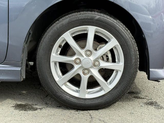 DAIHATSU MOVE CUSTOM 4WD 2015 Image 31