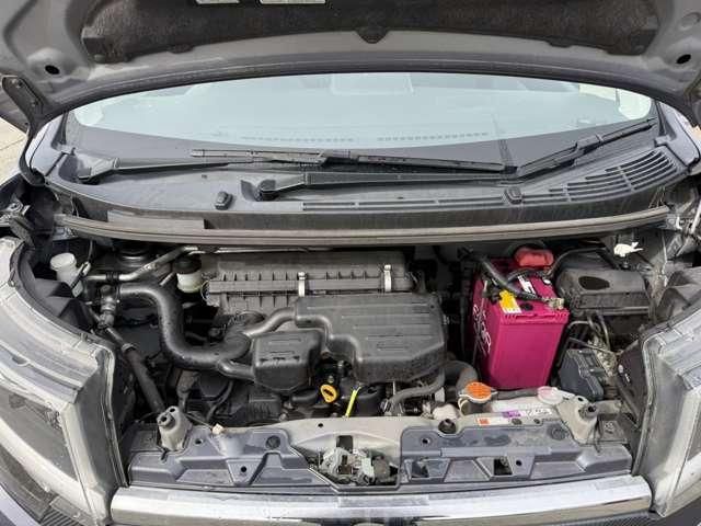 DAIHATSU MOVE CUSTOM 4WD 2015 Image 31