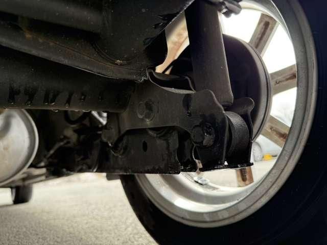 DAIHATSU MOVE CUSTOM 4WD 2015 Image 31