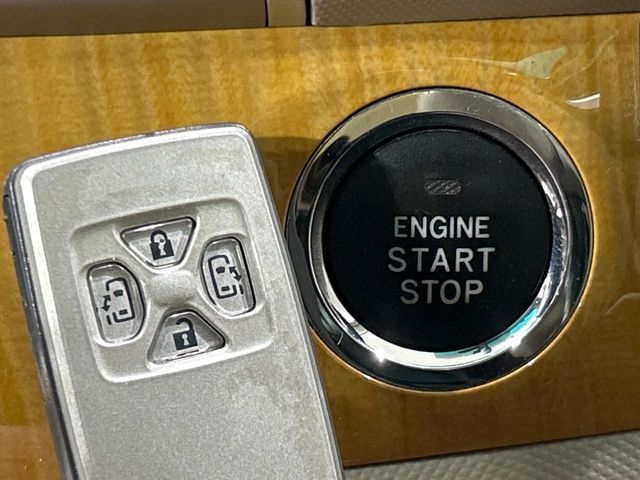 TOYOTA ESTIMA  4WD 2006 Image 31