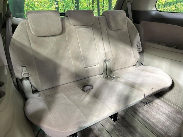 TOYOTA ESTIMA  4WD 2006 Image 31