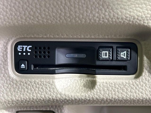 HONDA N BOX 2017 Image 31