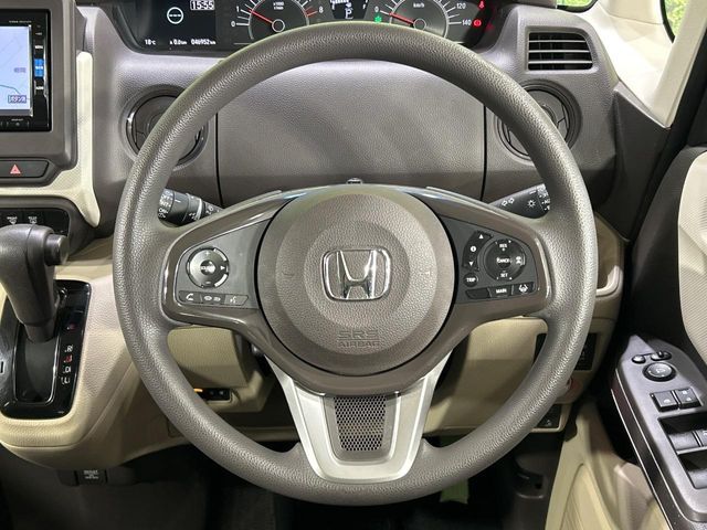 HONDA N BOX 2017 Image 31