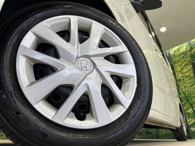 HONDA N BOX 2017 Image 31