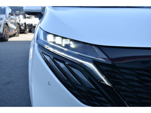 NISSAN AURA 2025 Image 31