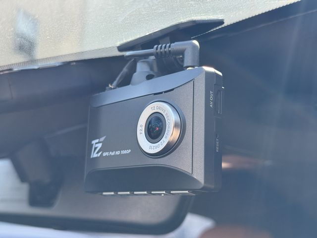 TOYOTA LEXUS RC300H 2023 Image 31