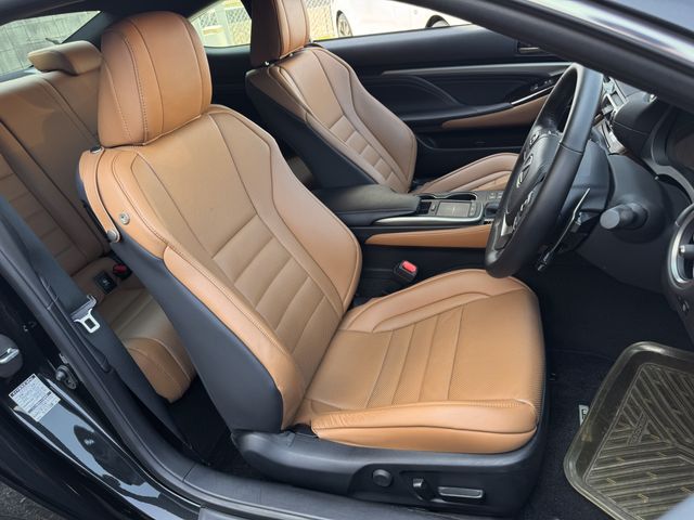 TOYOTA LEXUS RC300H 2023 Image 31