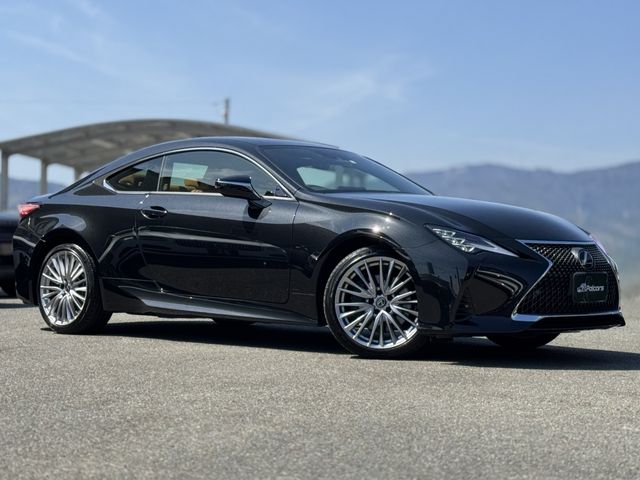 TOYOTA LEXUS RC300H 2023 Image 31