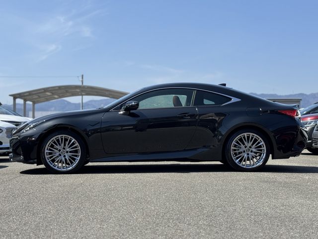 TOYOTA LEXUS RC300H 2023 Image 31