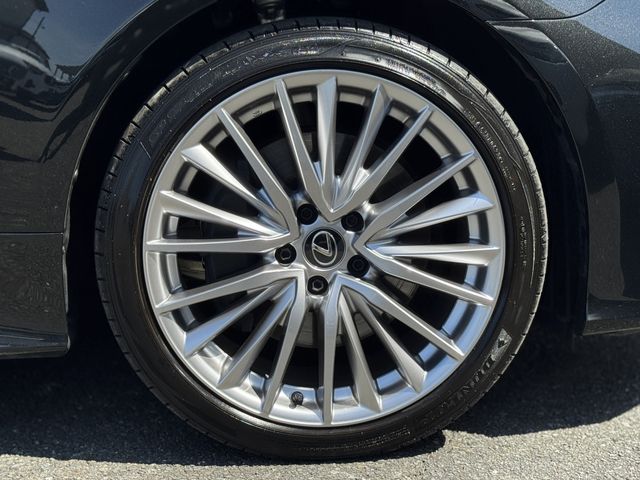 TOYOTA LEXUS RC300H 2023 Image 31