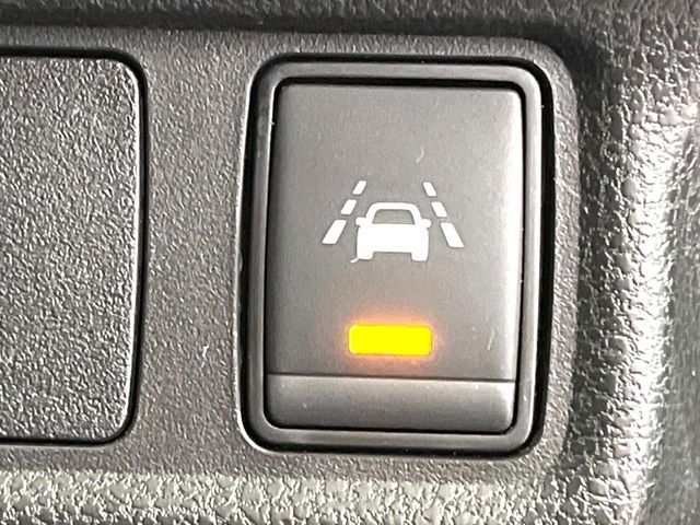 NISSAN NOTE 2018 Image 31