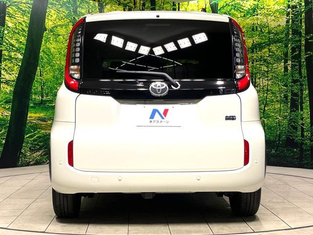 TOYOTA SIENTA HYBRID 2023 Image 31