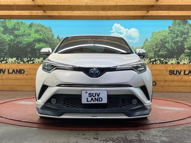 TOYOTA C-HR 2017 Image 31