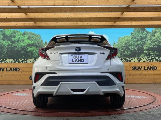 TOYOTA C-HR 2017 Image 31