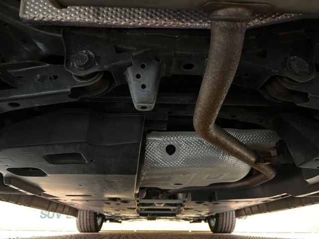 TOYOTA C-HR 2017 Image 31