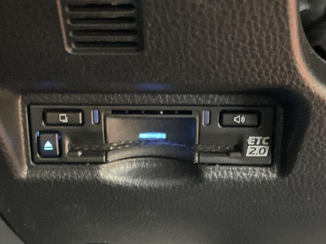 TOYOTA VOXY HYBRID 2025 Image 31