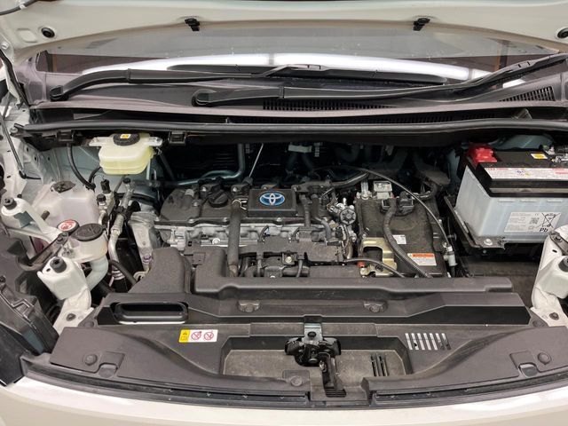 TOYOTA VOXY HYBRID 2025 Image 31