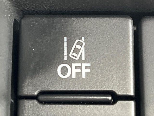 SUZUKI JIMNY NOMADE 2025 Image 31