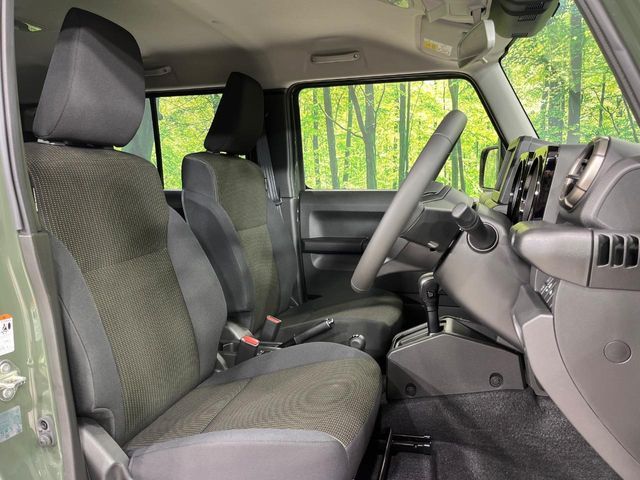 SUZUKI JIMNY NOMADE 2025 Image 31